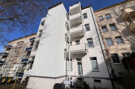Gartenseite zur Wohnung